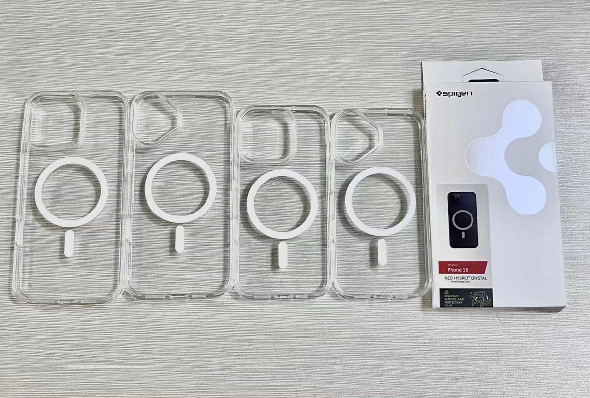Spigen Magsafe Premium Clear Case